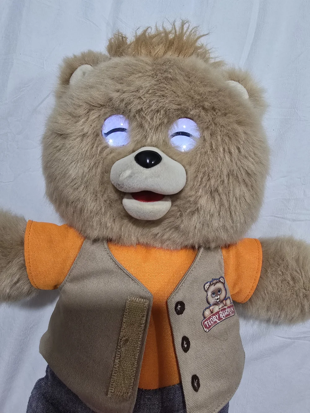 Teddy Ruxpin lights sound